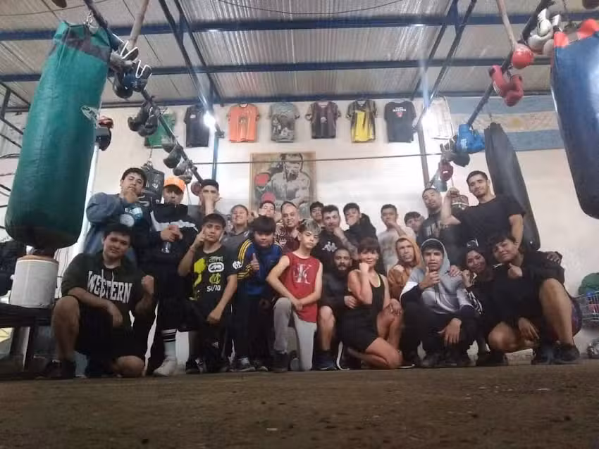 ACADEMIA DE BOXEO CUELLO BOX