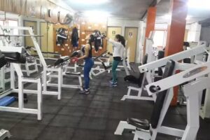 ACADEMIA Gym & Fitness