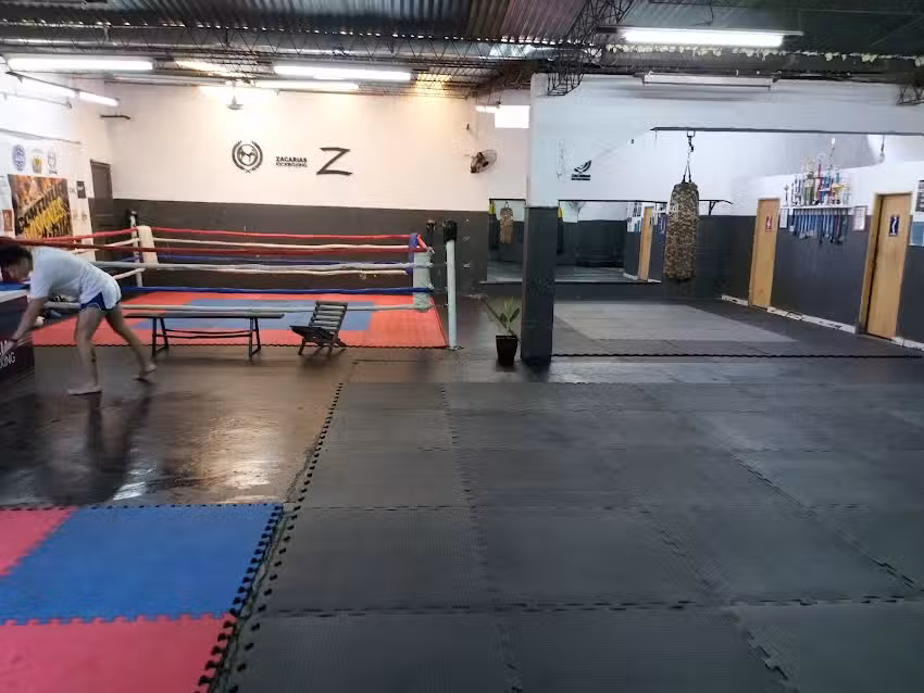 Academia Zacarias Kick Boxing