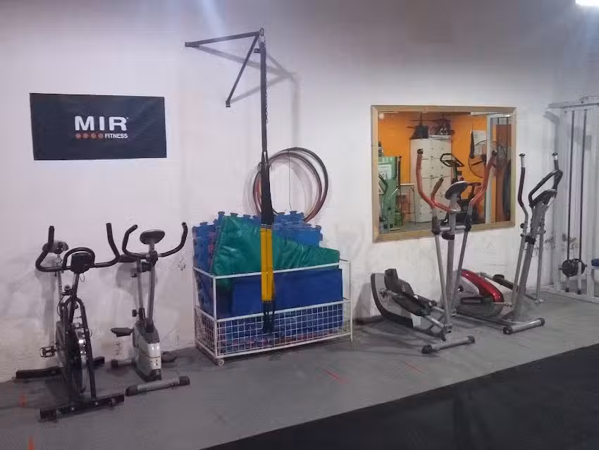 &Aacute;gora pilates y gimnasio