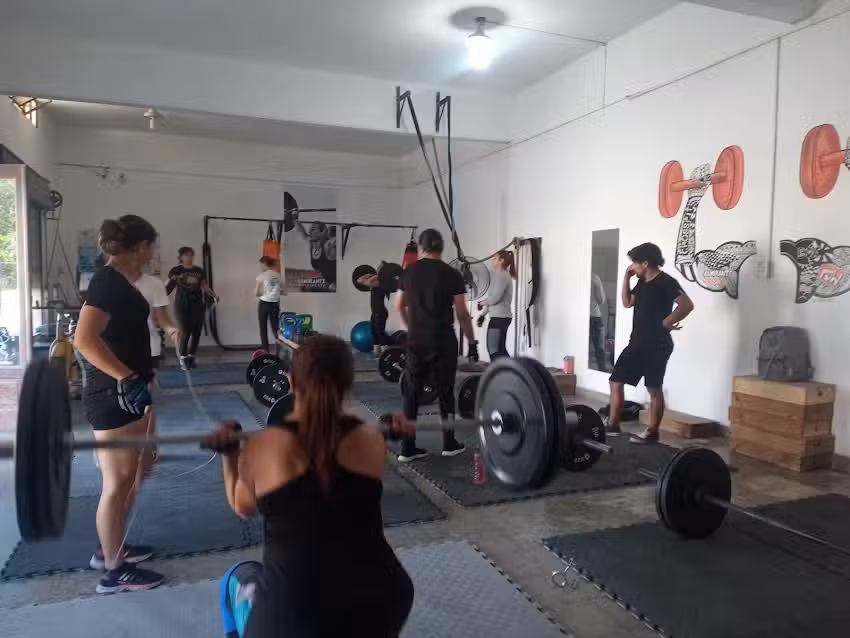 Almirante training box