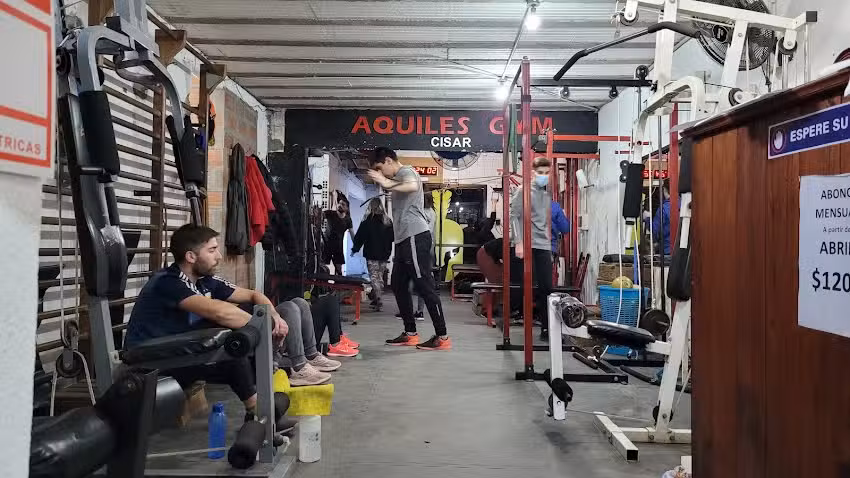 Aquiles Gym CISAR Centro Integral de Salud y Alto Rendimiento