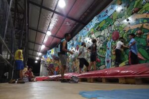Big Wall &ndash; Multiespacio