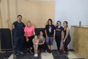 Box May Cross Trainning