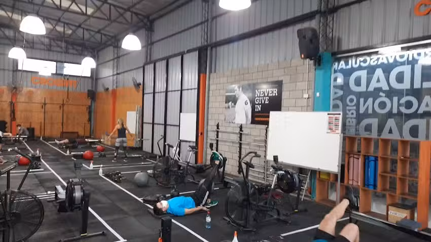 BRISKBOX [Villa Allende]