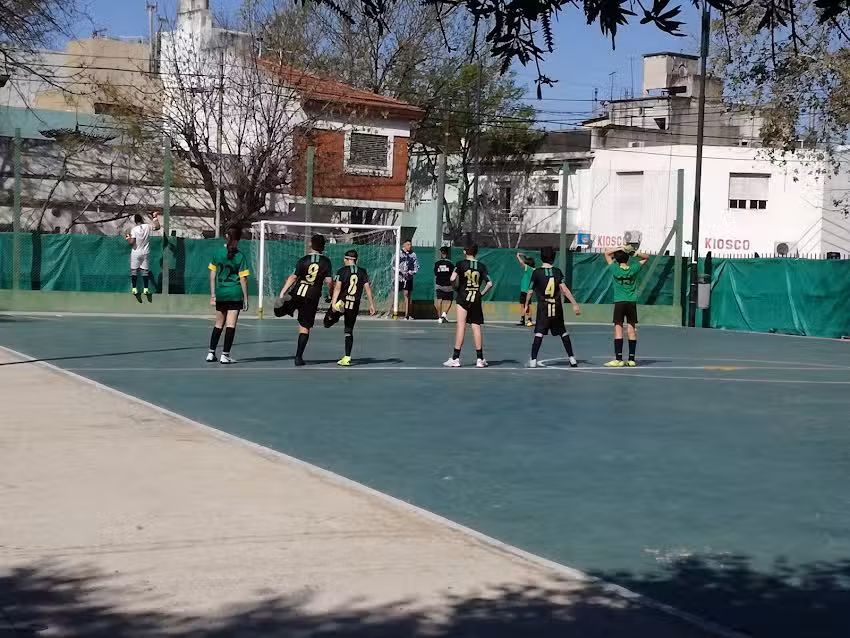 C.S.C. y D. EL TR&Eacute;BOL