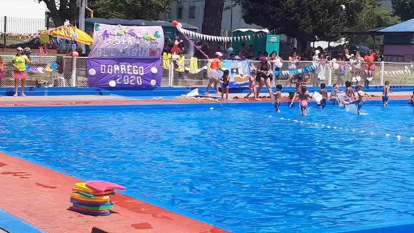 Campo De Deportes De Los Perales