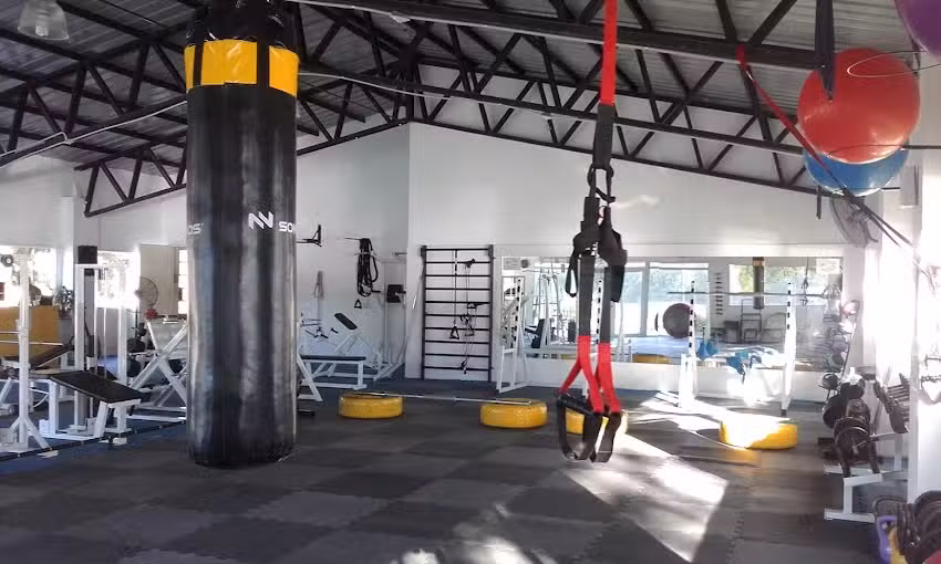 CENTRO DE ENTRENAMIENTO DEL LAGO