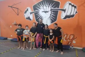 Centro de entrenamiento Stay strong