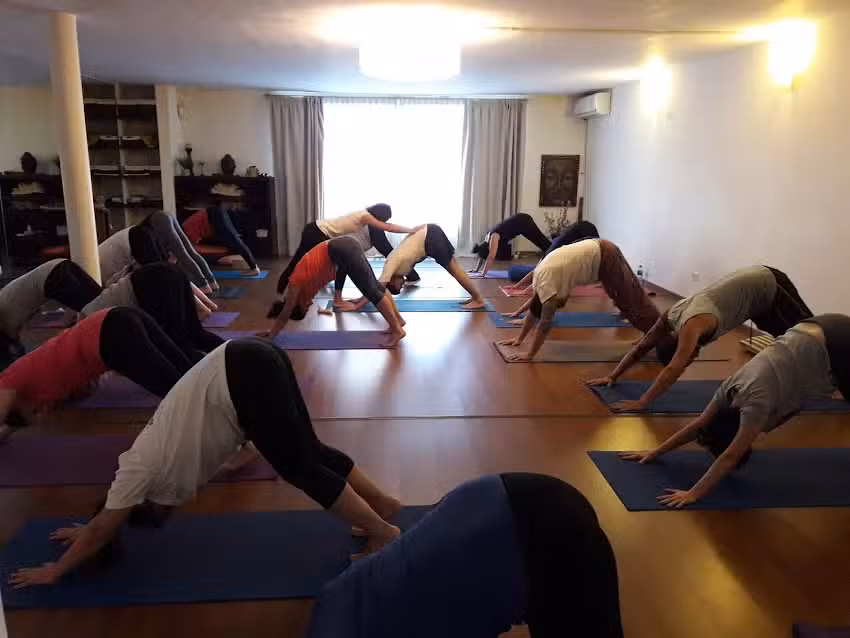 Centro Surya Namaskar