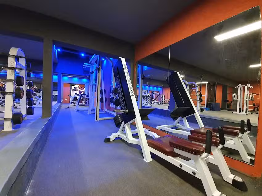 COLISEO CENTRO DE FITNESS