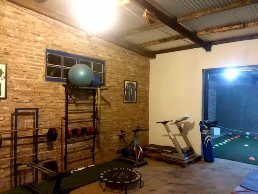 Complejo La Redonda &ndash; Gym Tonic