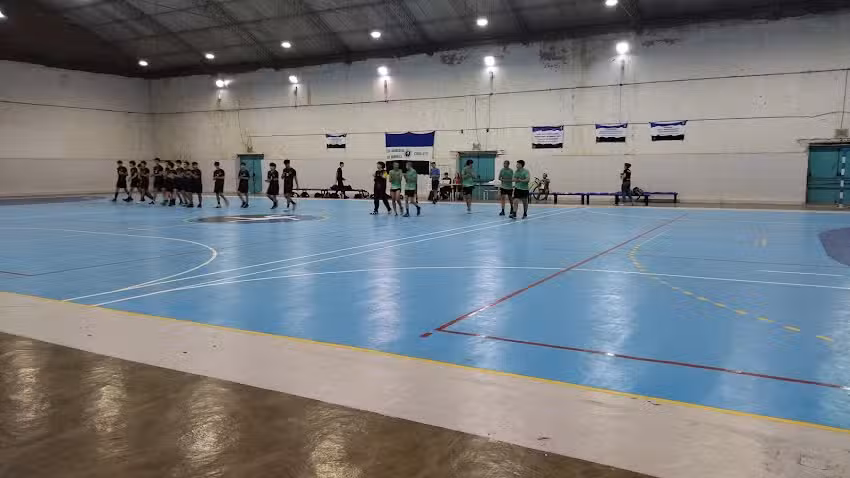 Corpo Frut Gimnasio Municipal