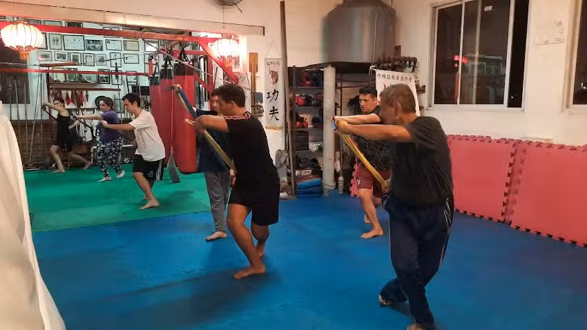 Dong Long kwoon. Kung fu.