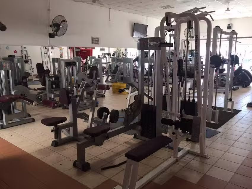 EMEK Rehabilitacion & Fitness