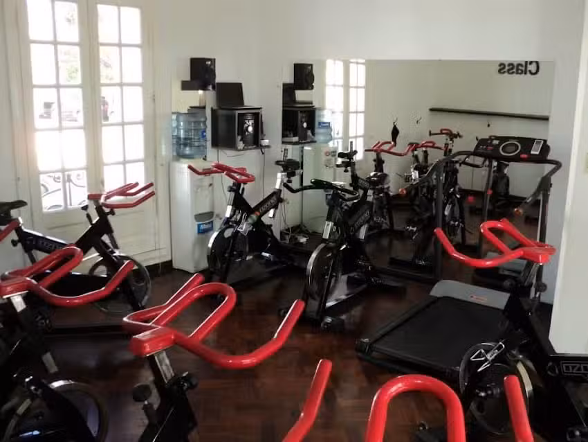 Emilia Monta&ntilde;ana (EM GYM)