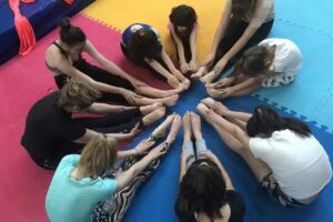 escuela de acrobacia el nido