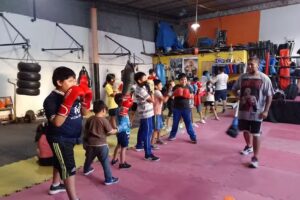 Escuela de boxeo Puños Matanceros de Aquino Fight