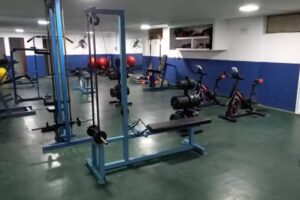 Estudiantes Gym: Prof. Mart&iacute;n Acu&ntilde;a