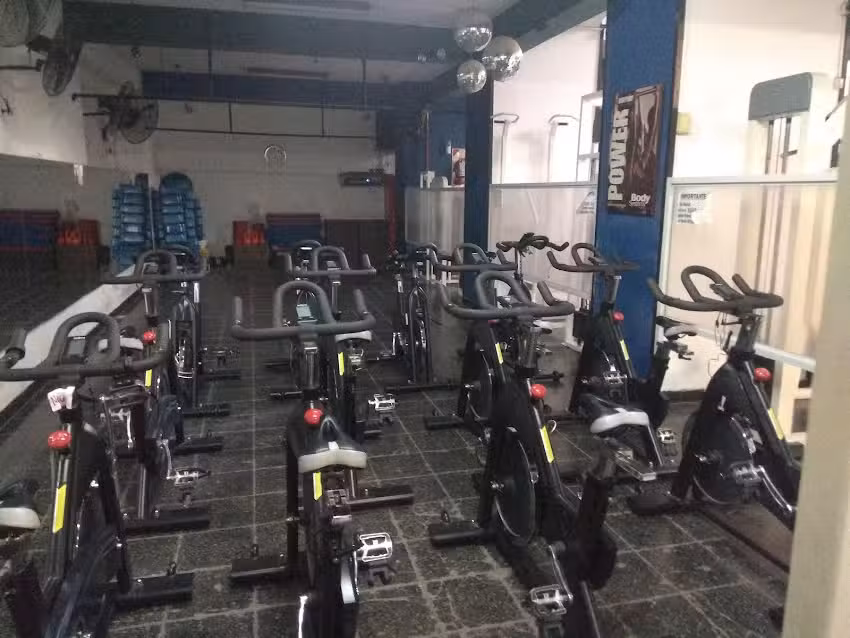 F&iacute;sico & Forma Gym