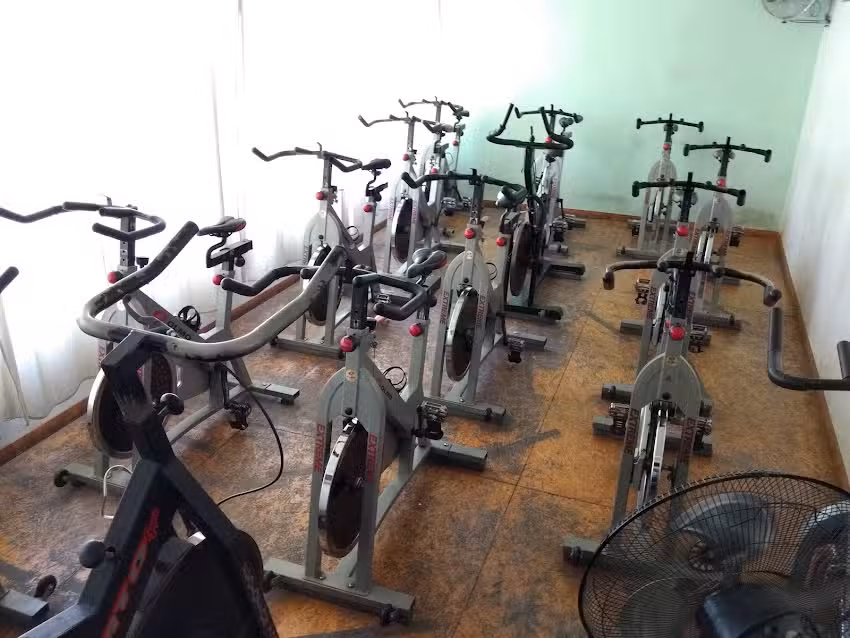 GIMNASIO AYMAR&Aacute;