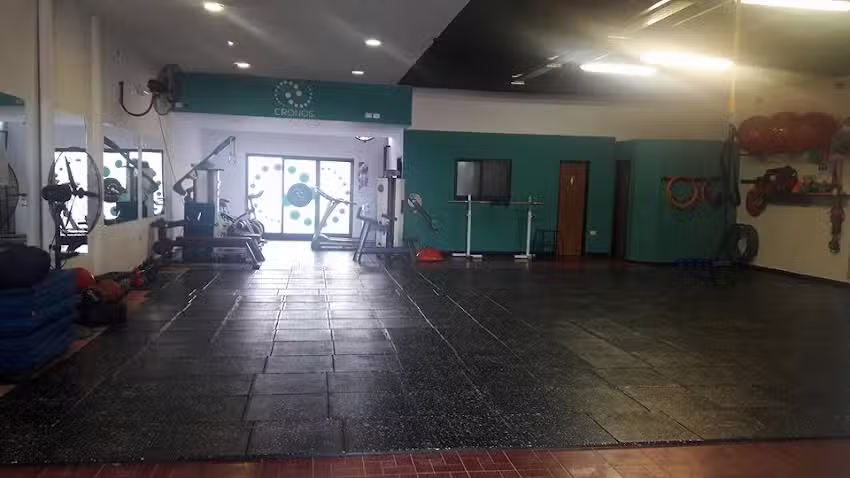GIMNASIO CRONOS- Centro de Entrenamiento