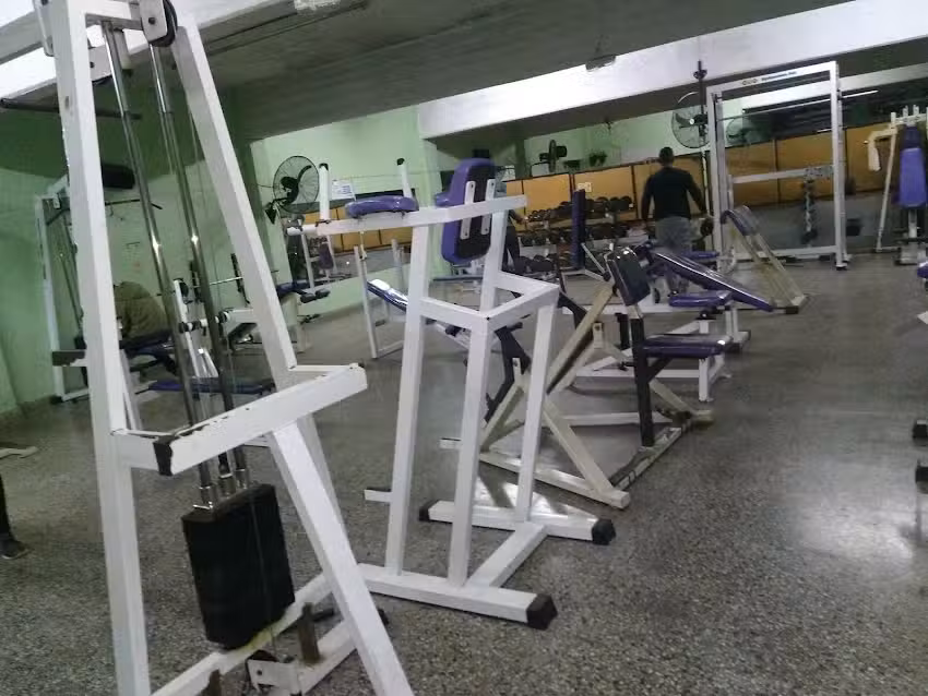 Gimnasio Del Sol