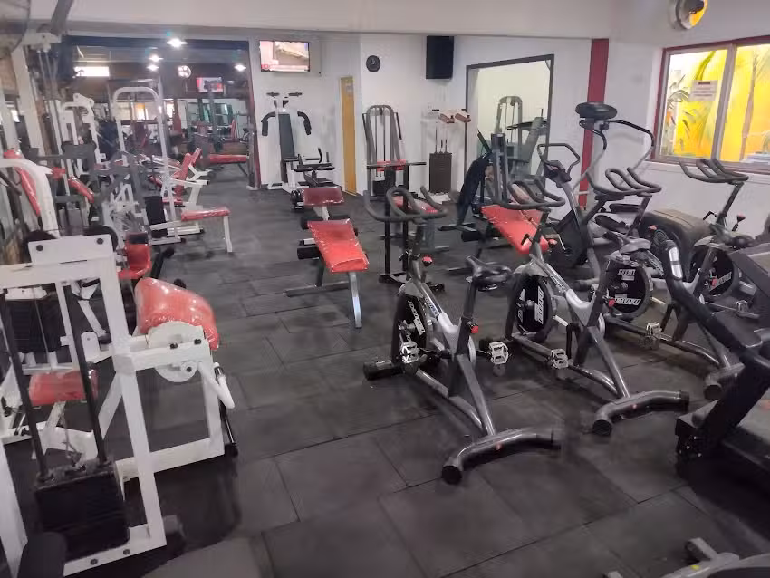 Gimnasio Gustavo Soro