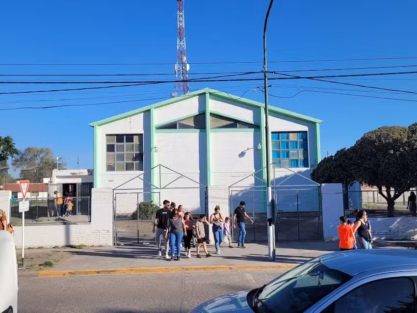 Gimnasio Municipal Gabriel Mau Mart&iacute;nez