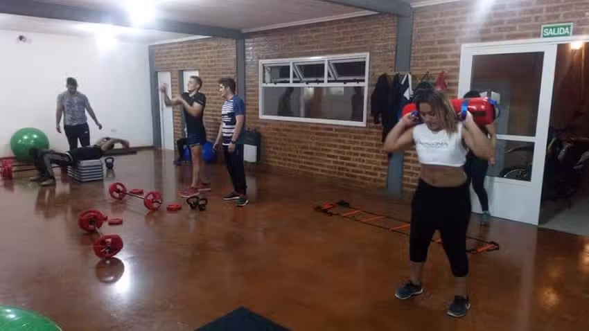 GIMNASIO PERFORMANCE