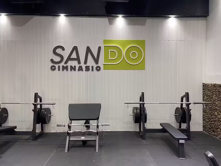 Gimnasio Sando