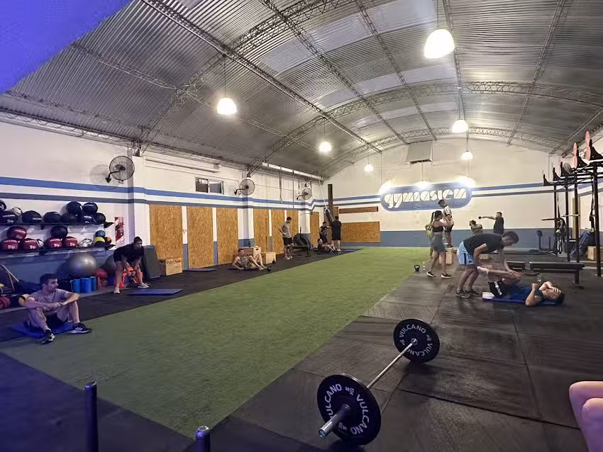 GYMNASIEM FUNCIONAL BOX