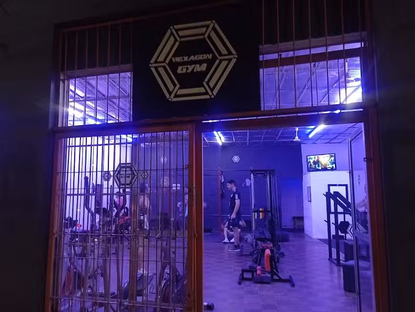 HEXAGON GYM