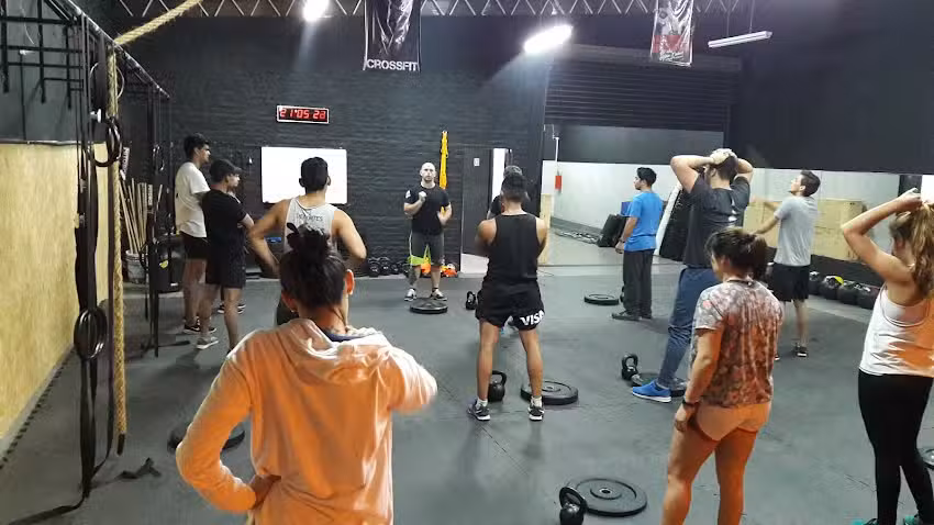 INDOMABLES CROSSFIGHT