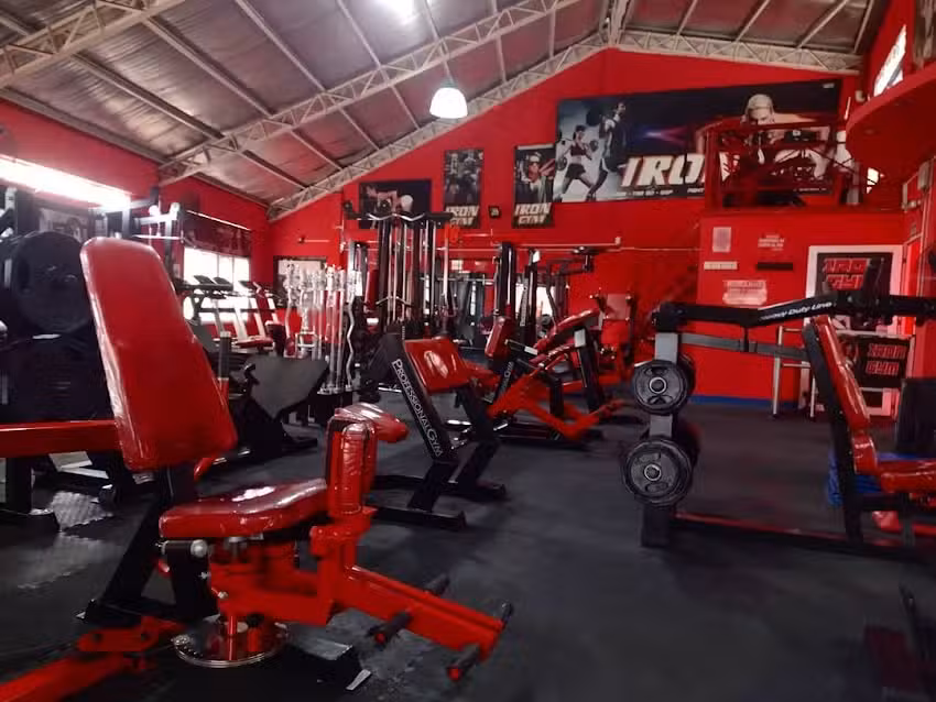 IRON GYM