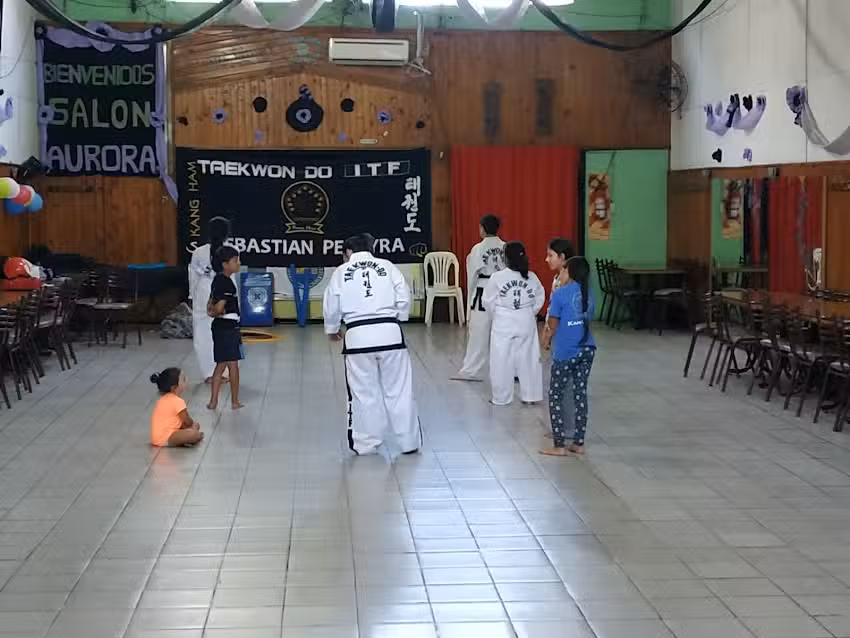 KANG HAM TAEKWONDO ITF