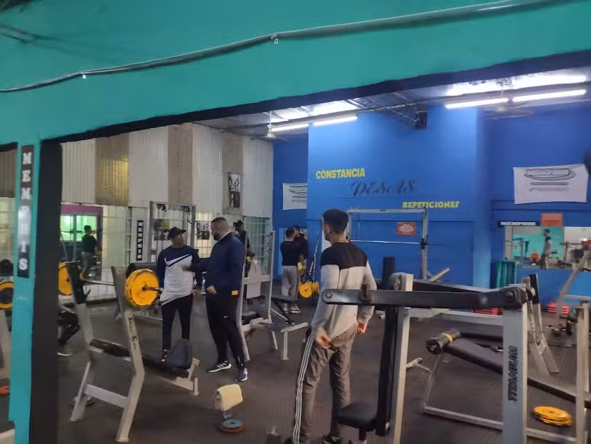 Memphis Complejo Deportivo