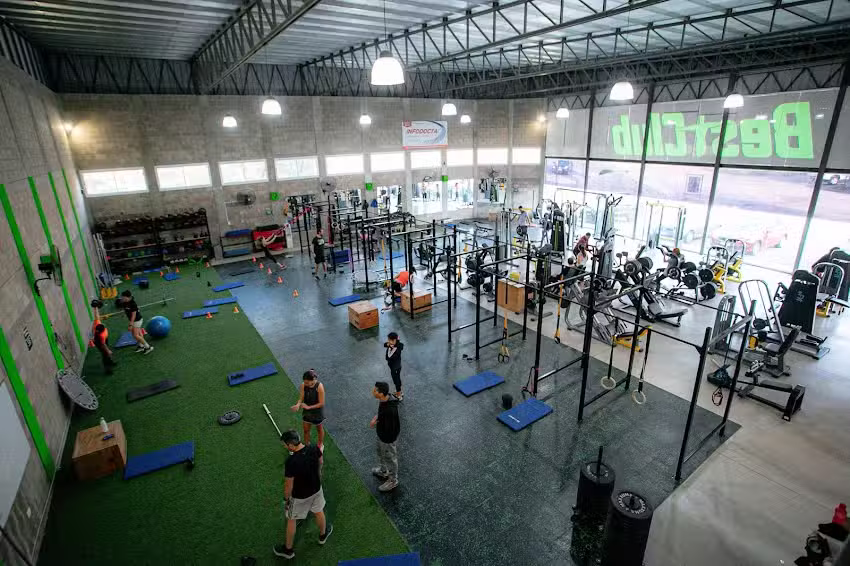 MUV &ndash; Club del Movimiento