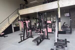 Pink woman Gym