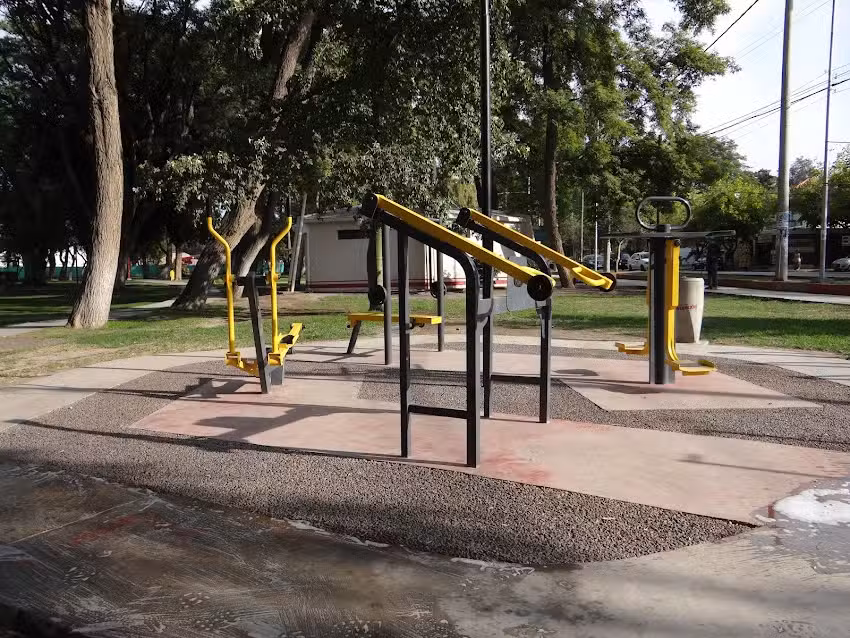 Plaza Saludable- Av. 25 de Mayo