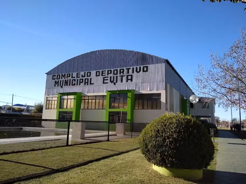 Polideportivo Dolores