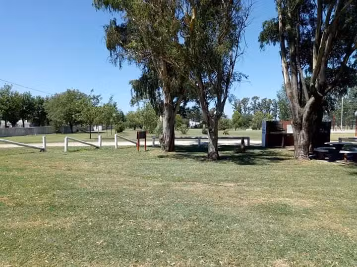 Polideportivo Sebasti&aacute;n Maggio