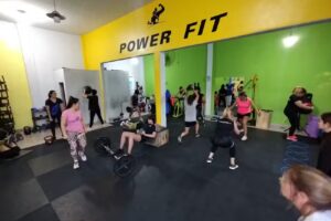 POWER FIT Entrenamiento