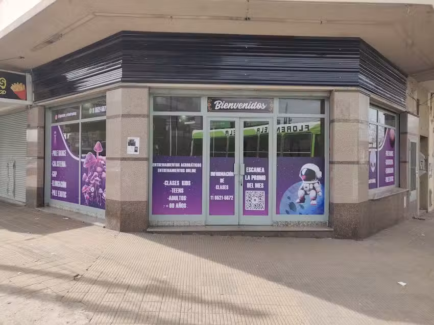 QUANTUM Pole Dance y Calistenia