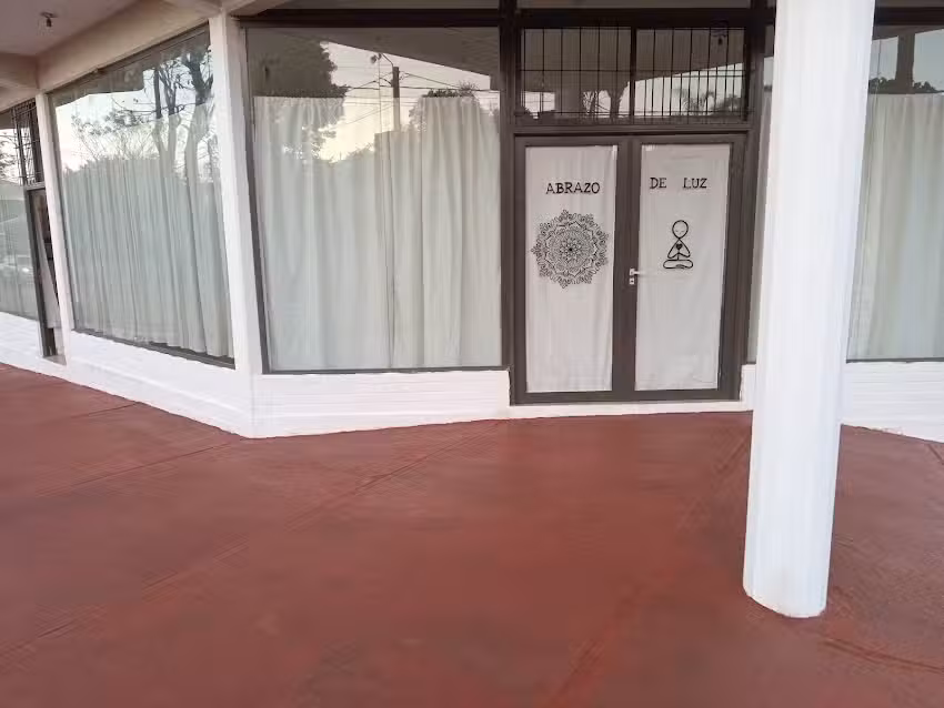 Sal&oacute;n Abrazo de luz