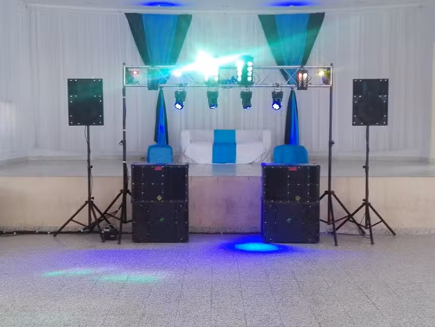 Sal&oacute;n Polideportivo