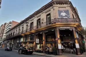 Studio GYM Rosario by Flavio Mendoza