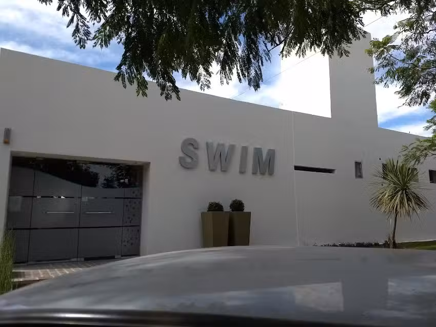 SWIM Pileta Cubierta