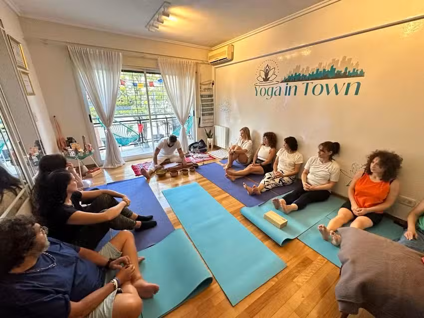 Yoga in Town