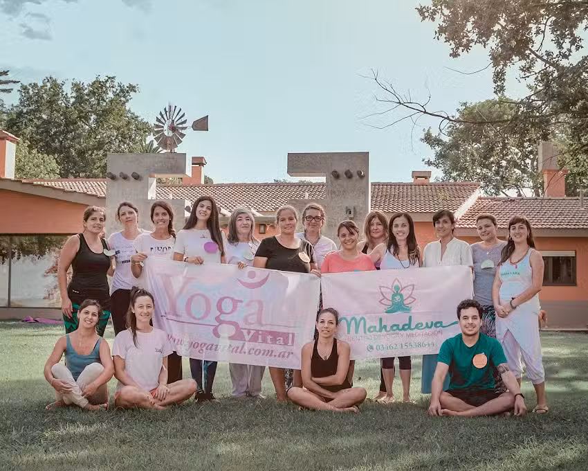 Yoga & Meditaci&oacute;n &ndash; Centro Mahadeva